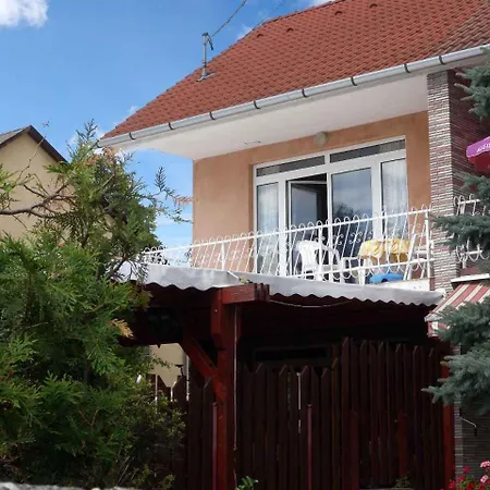 In 18525 Apartmán