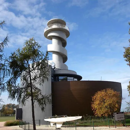 Apartamento Near In 18525 *