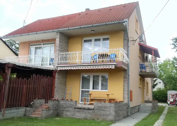 Near In 18525 * Balatonföldvár